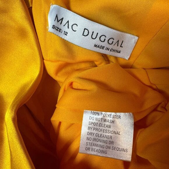 NWT MAC DUGGAL A-line Satin elegant train gown size 12 - Picture 4 of 10